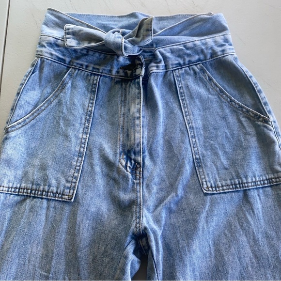 Women’s High Waist Belted Wide Leg Denim Jeans Size M - Picture 4 of 11